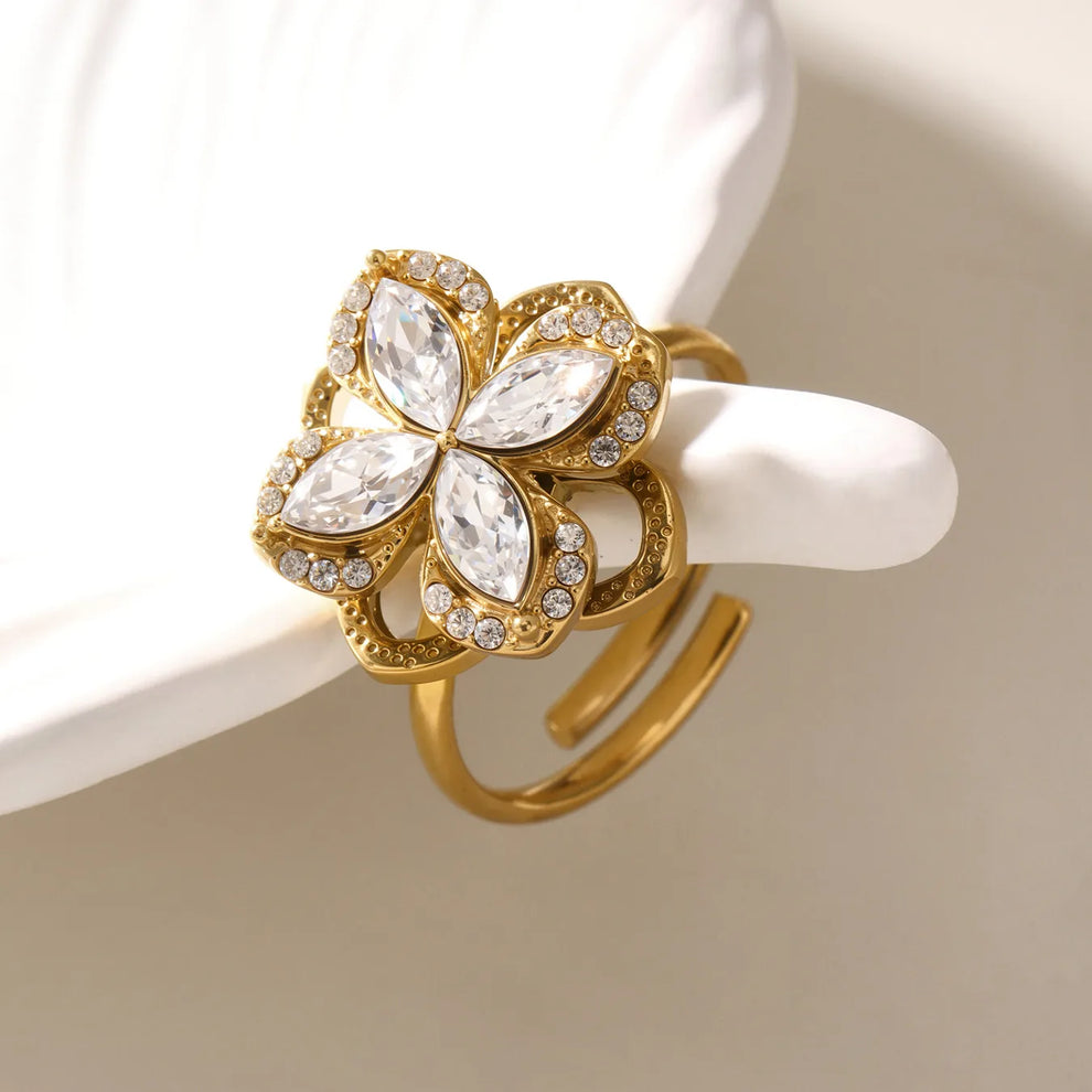 Zahra handas ring — view 3